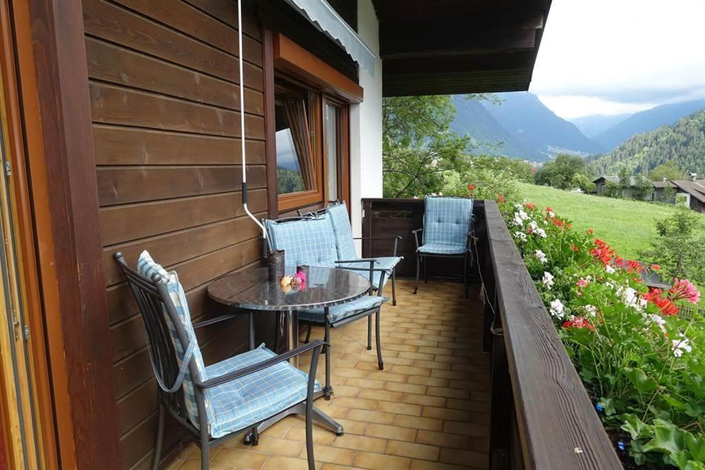 Haus Lifinar - Carmen Juen Appartement Sankt Gallenkirch Buitenkant foto